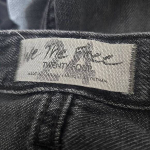 We The Free People Romeo Distressed Grey Button Fly Shorts - Picture 4 of 5